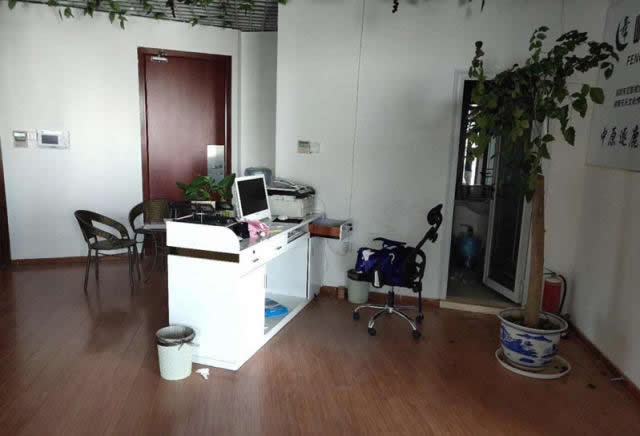(出租) 老福山南宾国际金融中心精装修写字楼带办公家具